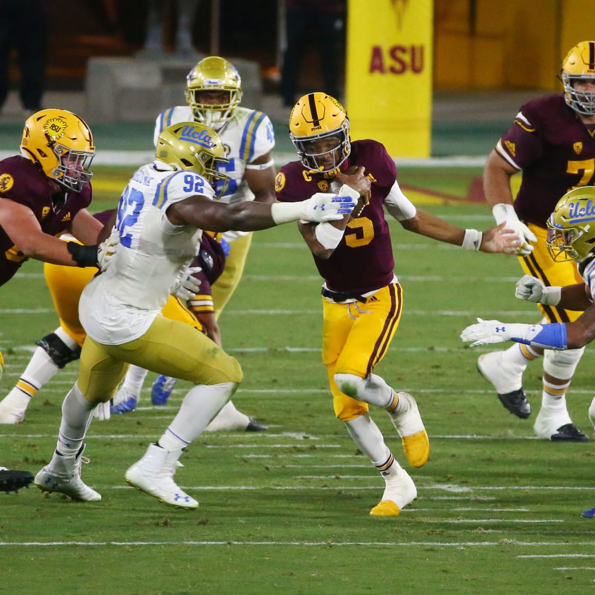 All Bruins UCLA Football Players of the Game: Week 12 vs. USC - Sports  Illustrated UCLA Bruins News, Analysis and More