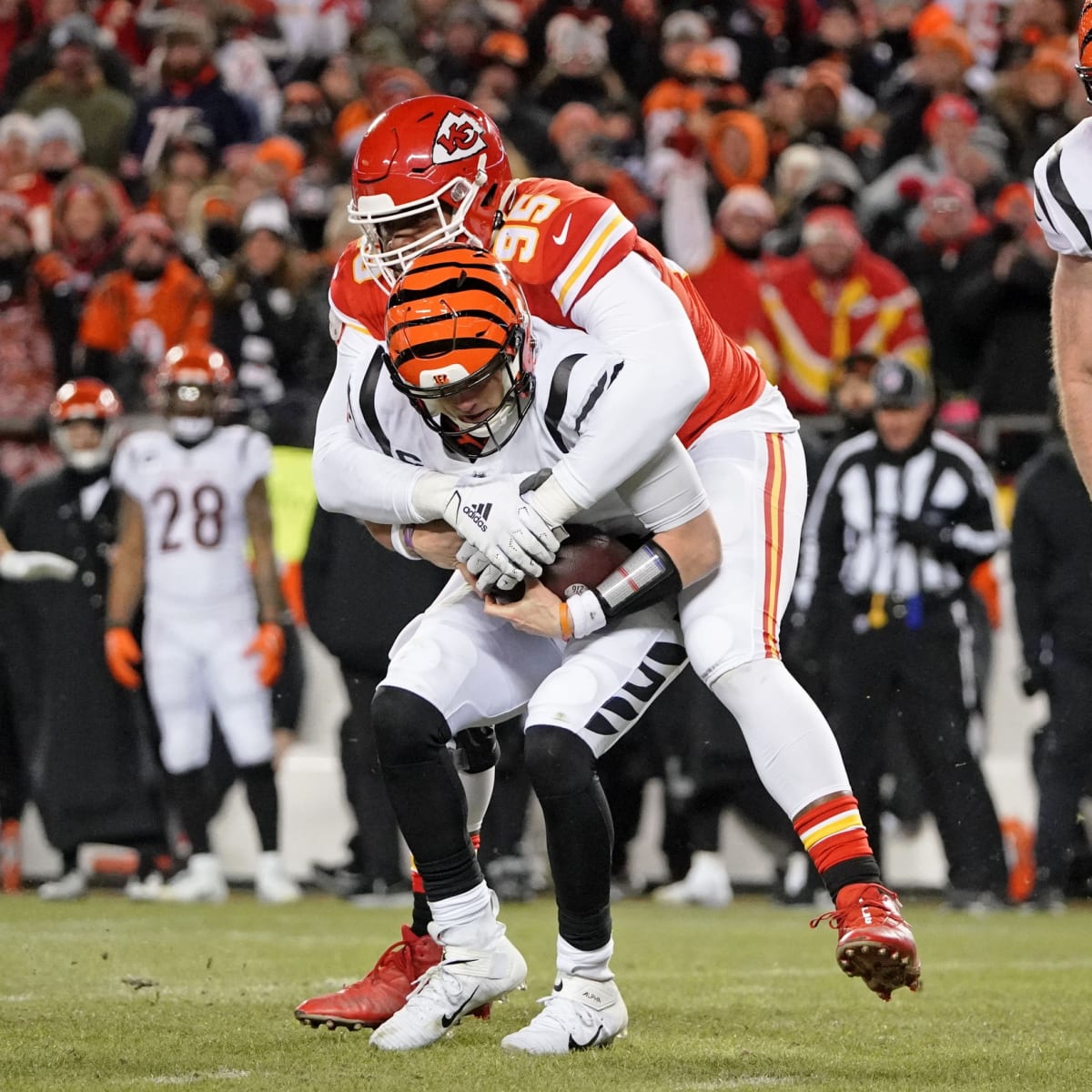 Chris Jones Offseason Motivation: I Had Joe Burrow on the Dummies I Was  Slapping - Sports Illustrated Kansas City Chiefs News, Analysis and More