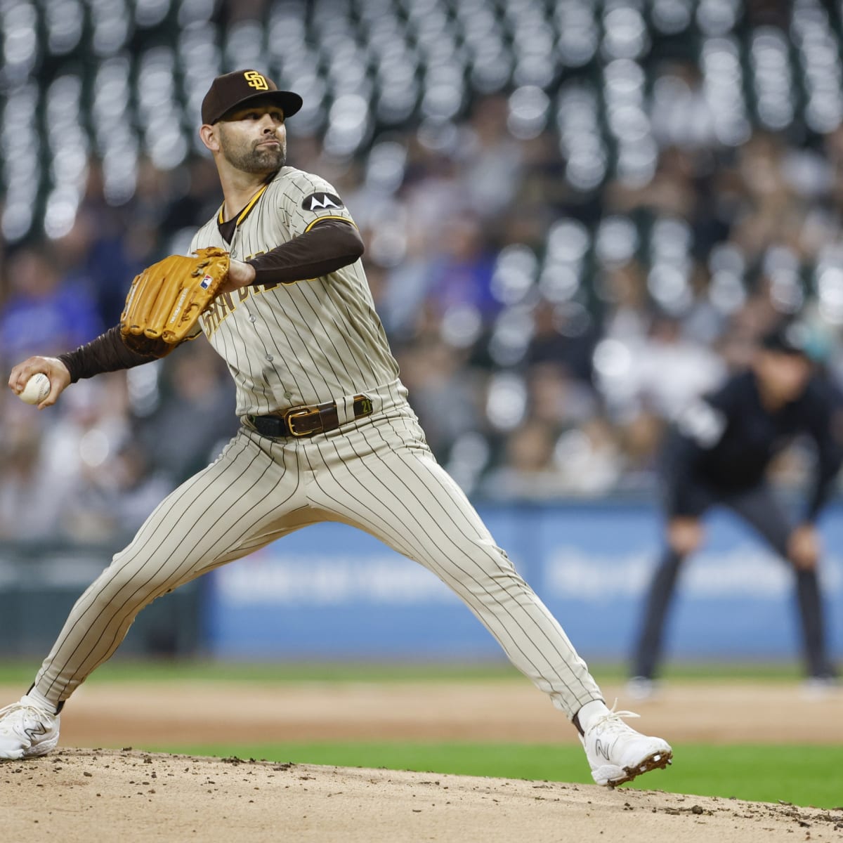 Padres remain meek at plate, waste Nick Martinez's strong effort