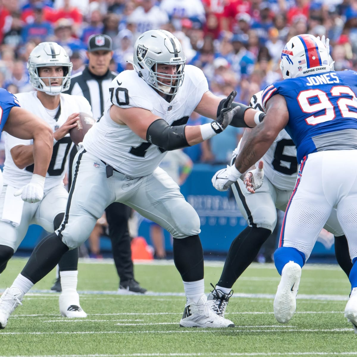 Raiders change uniforms for Thursday Night Football vs. Chargers