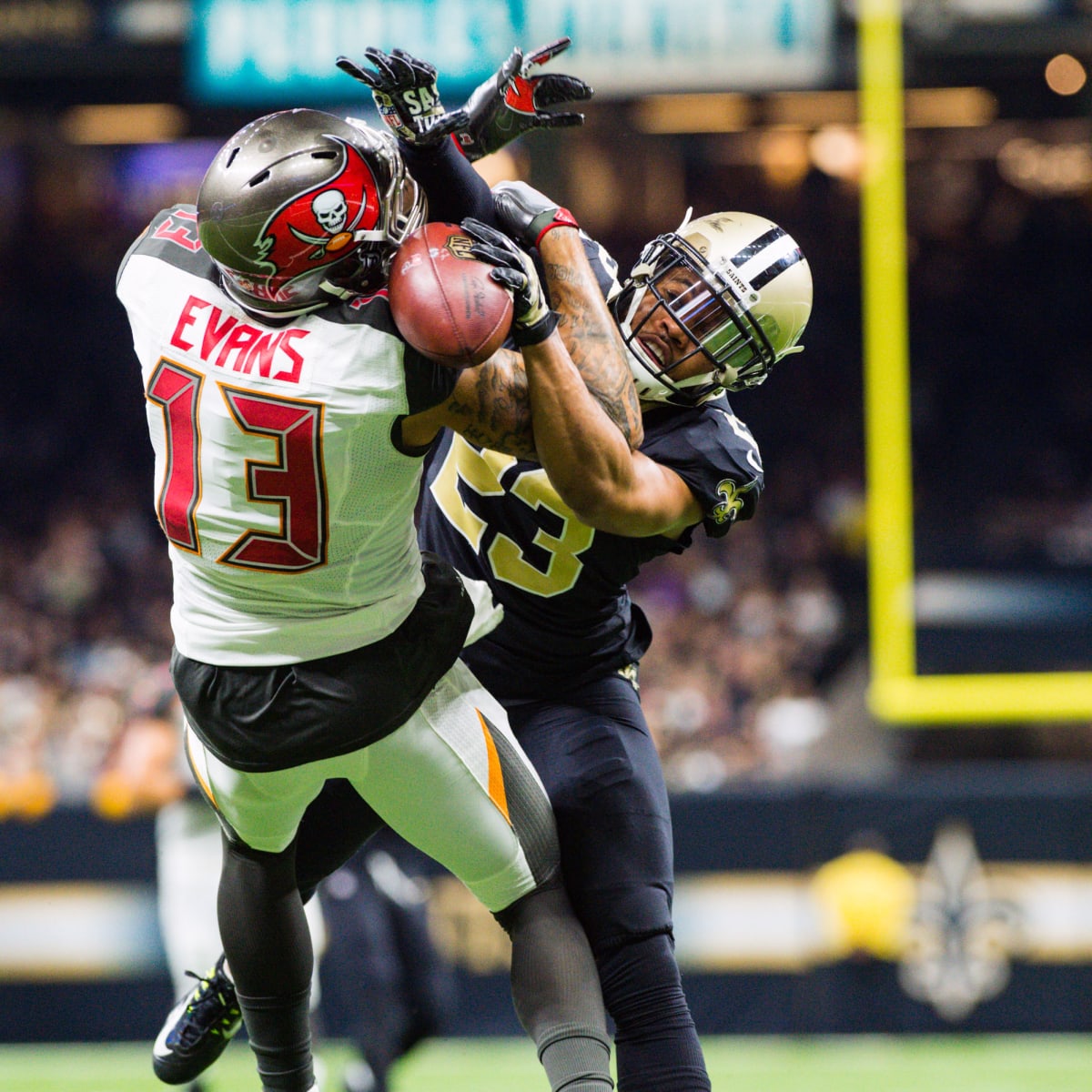 Bucs' Mike Evans, Saints' Marshon Lattimore ejected in fight