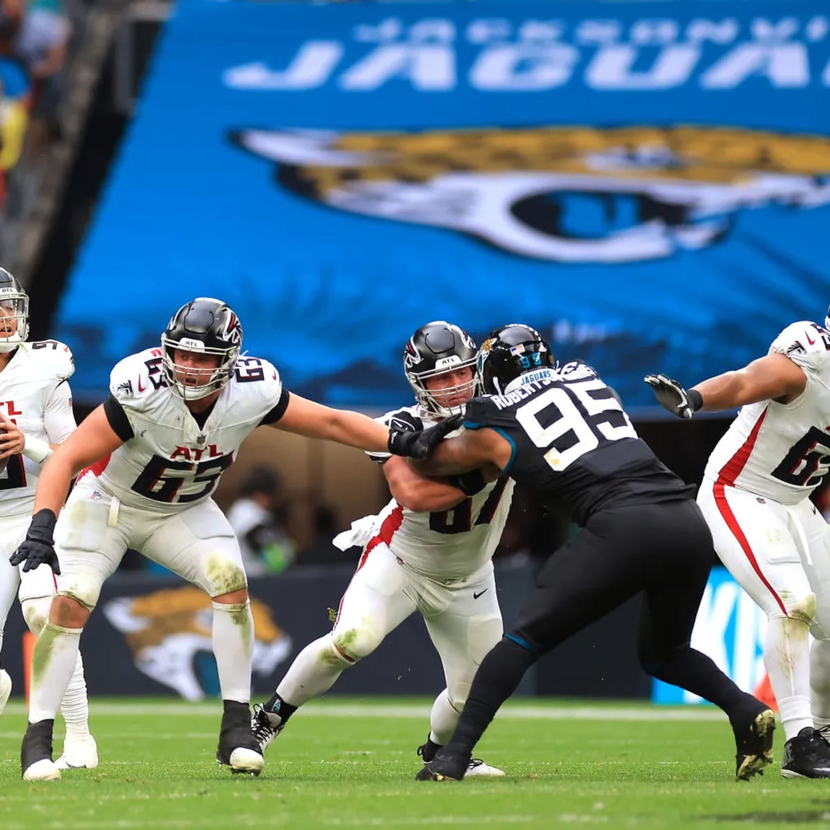 Atlanta Falcons OL Has 'Much Better Intent' vs. Jaguars, but Sack Struggles  Continue - Sports Illustrated Atlanta Falcons News, Analysis and More