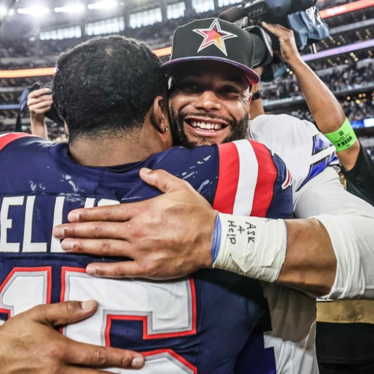 Dallas Cowboys' Dak Prescott Offers Advice For New England Patriots' Broken  Offense - Sports Illustrated New England Patriots News, Analysis and More