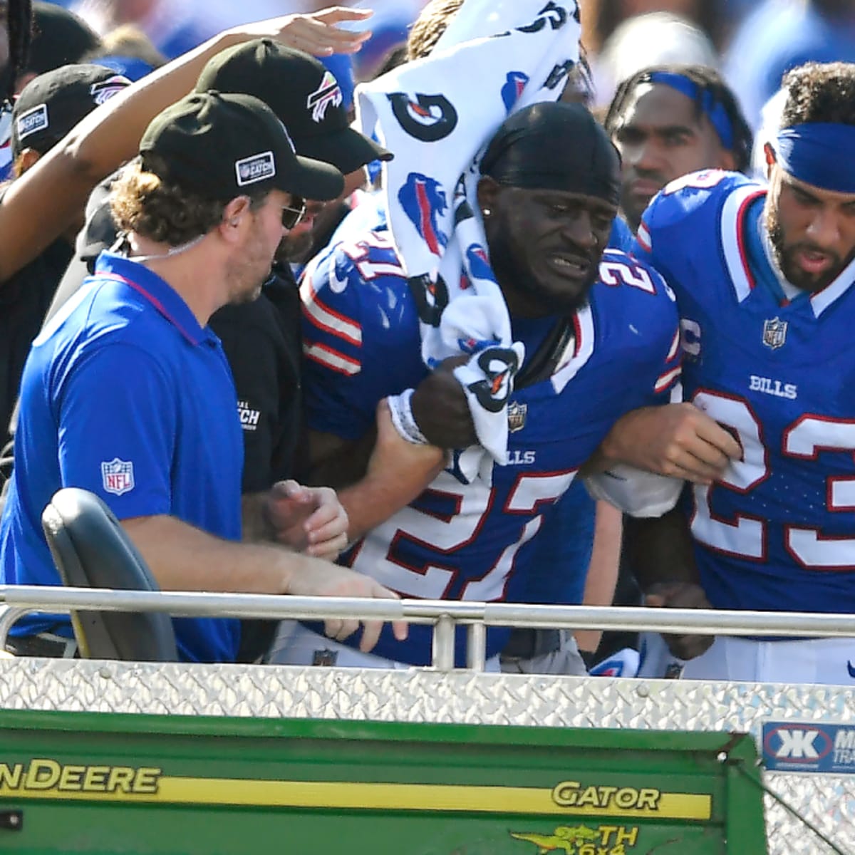 Buffalo Bills CB Tre'Davious White Emotional Injury Exit While Being Carted  Off: Tracker - Sports Illustrated Buffalo Bills News, Analysis and More