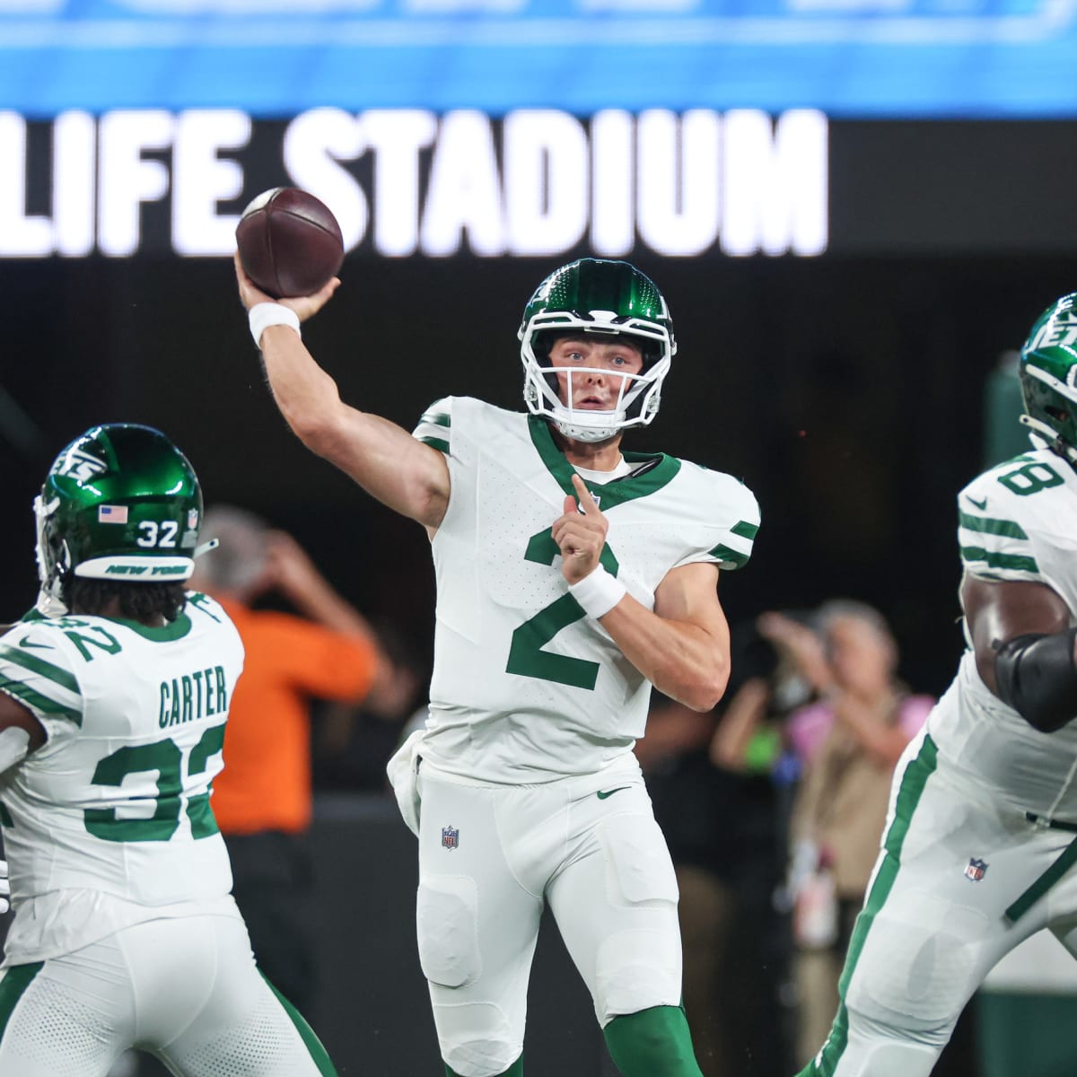 Chiefs' Patrick Mahomes' message for Jets' Zach Wilson caught on live mic 