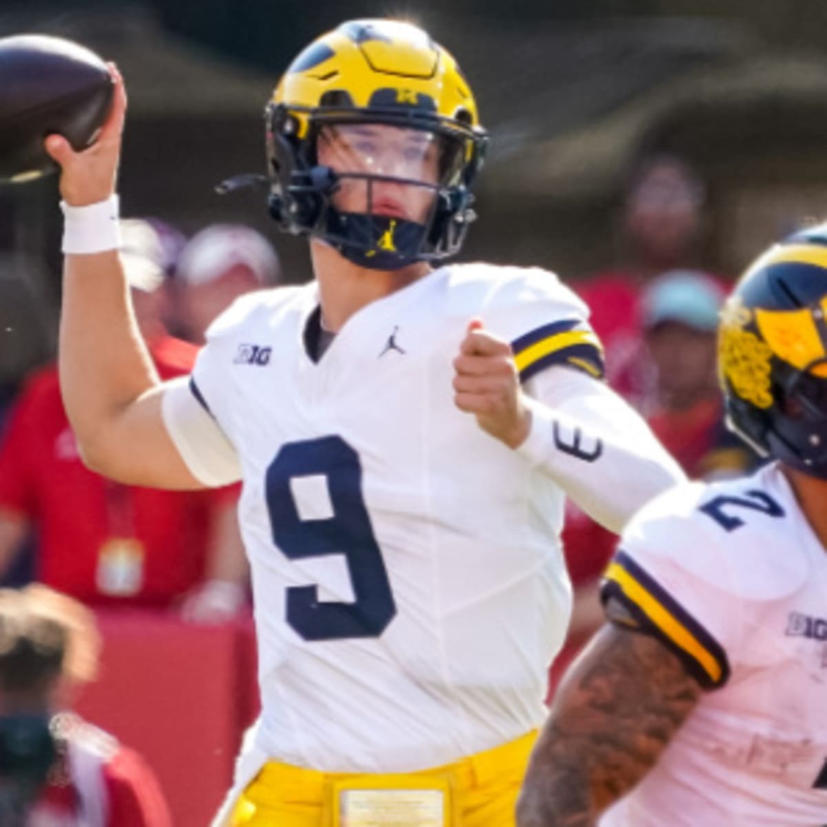 Michigan vs. Minnesota picks, predictions, Week 6 college football odds,  lines - College Football HQ