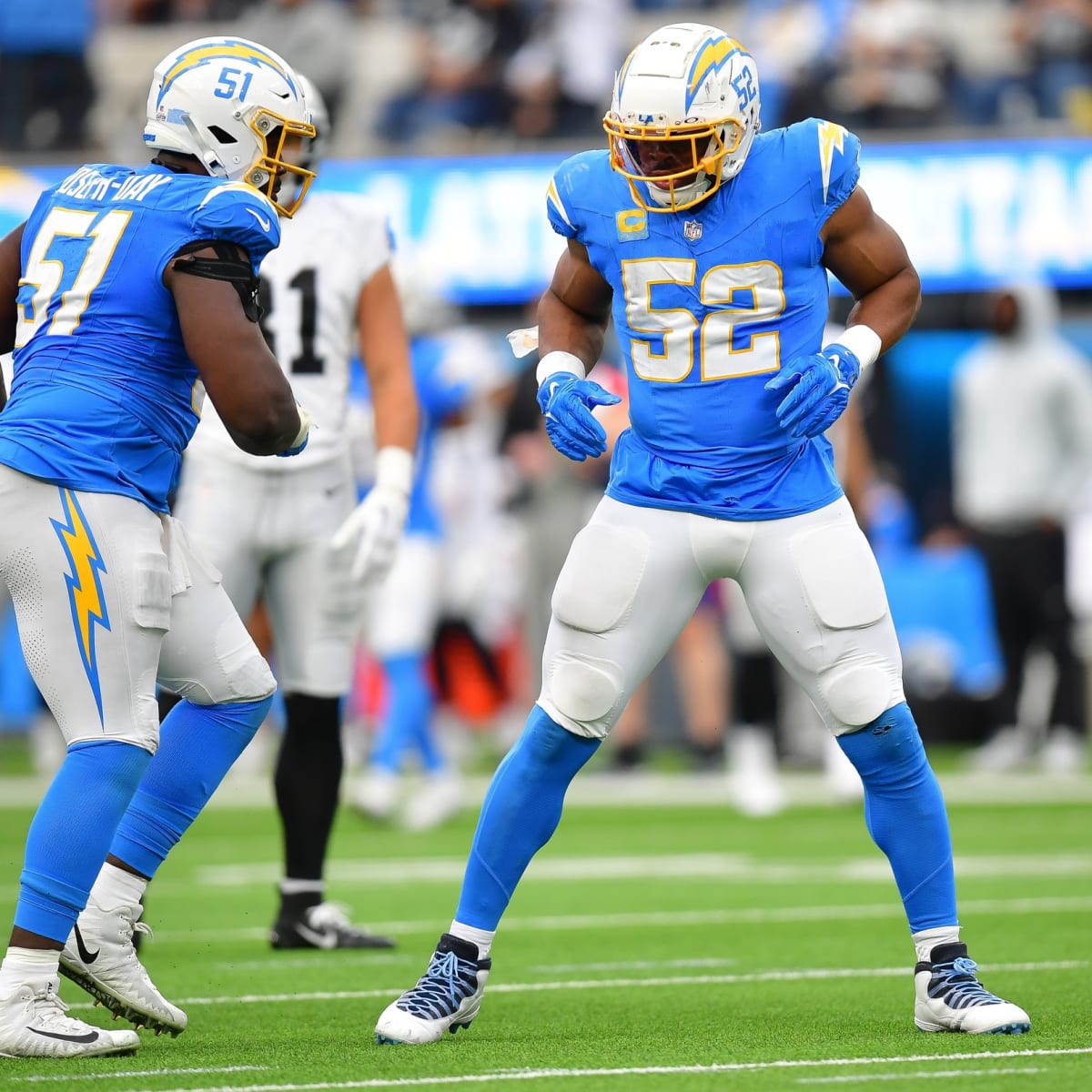 Los Angeles Chargers linebacker Khalil Mack (52) against the