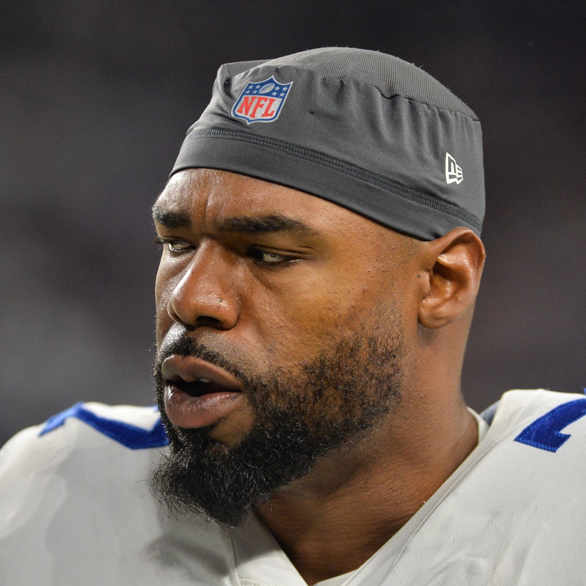 Cowboys' LT Tyron Smith (knee) may not play vs. Cardinals despite