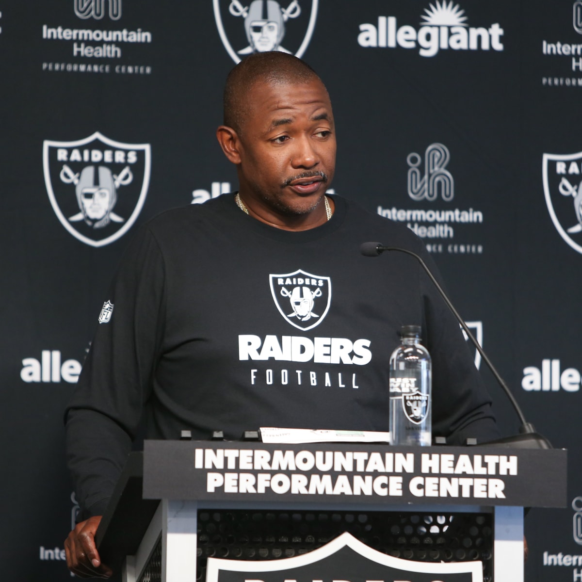 Las Vegas Raiders players, coordinator on team's defensive growth