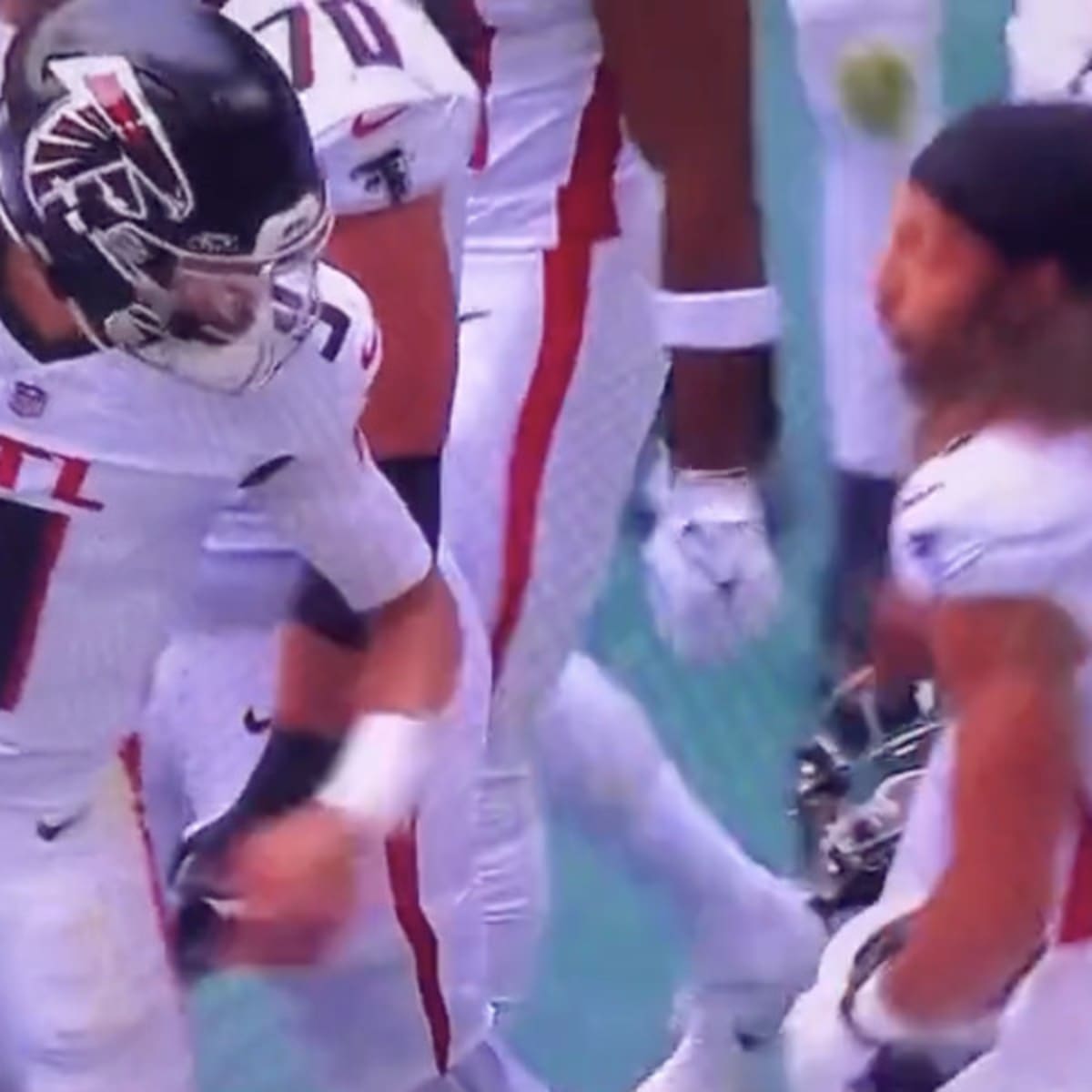 Ref's explanation for Mack Hollins' touchdown reversal makes no sense - The  Falcoholic