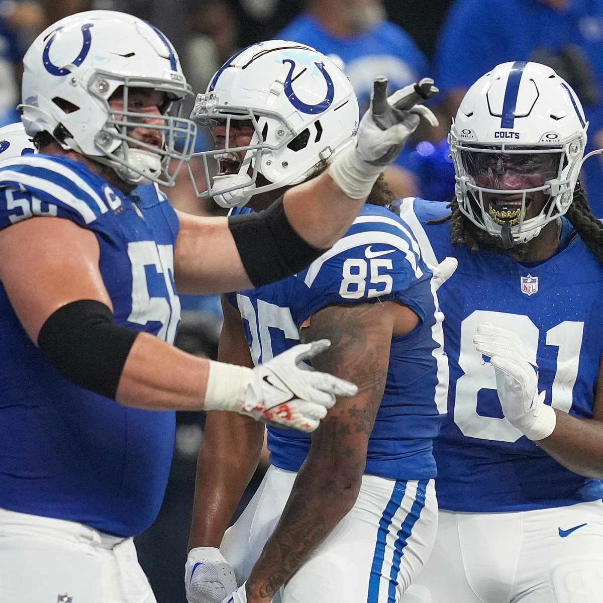 Tennessee Titans at Indianapolis Colts picks, predictions, odds