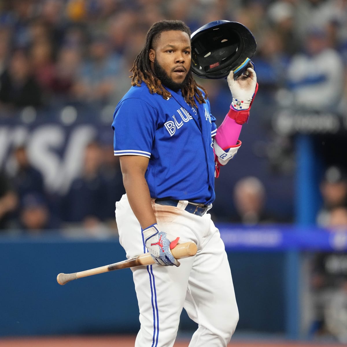 Vladimir Guerrero Jr., Blue Jays offense overwhelm Twins