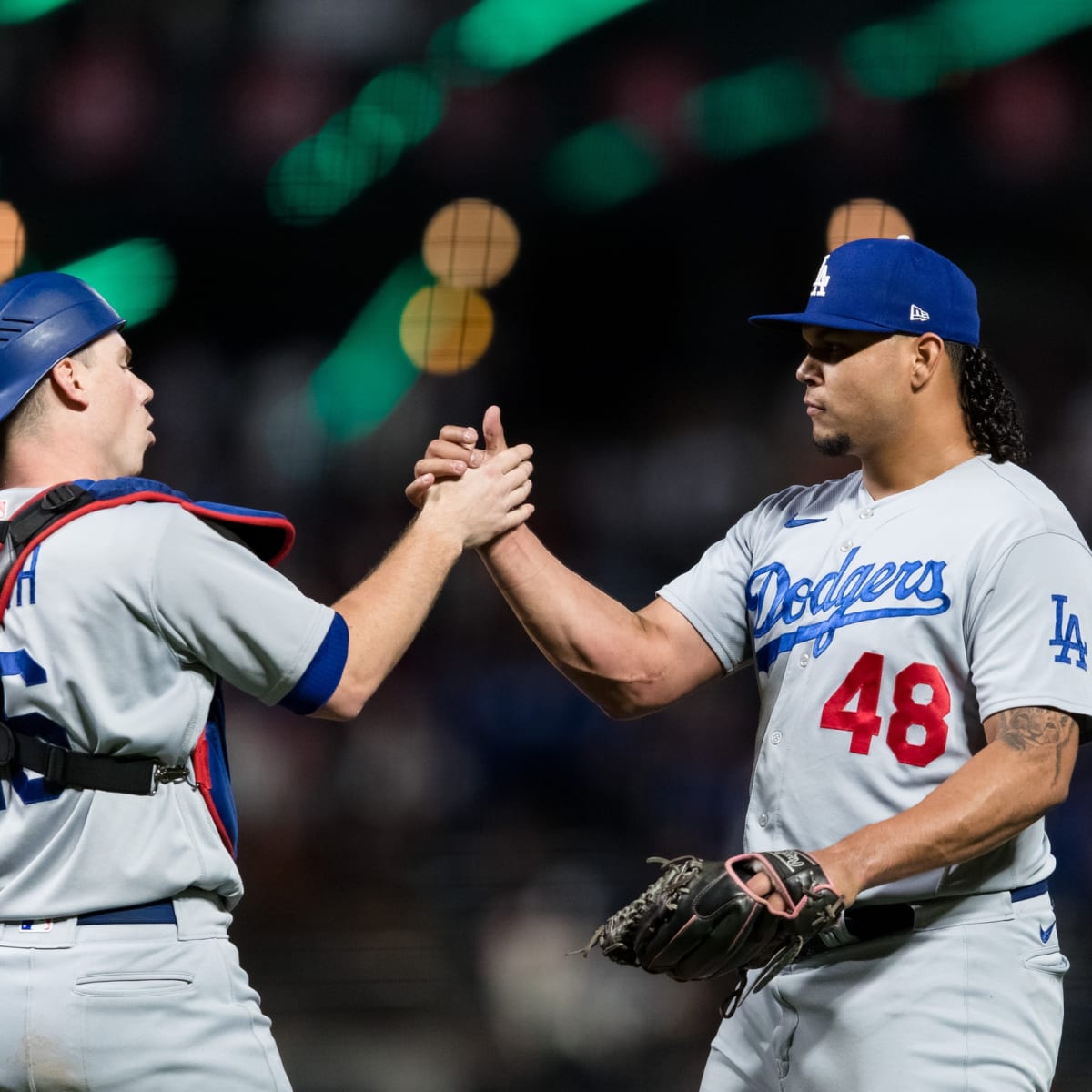 Dodgers: Dave Roberts provides bizarre update on Brusdar Graterol