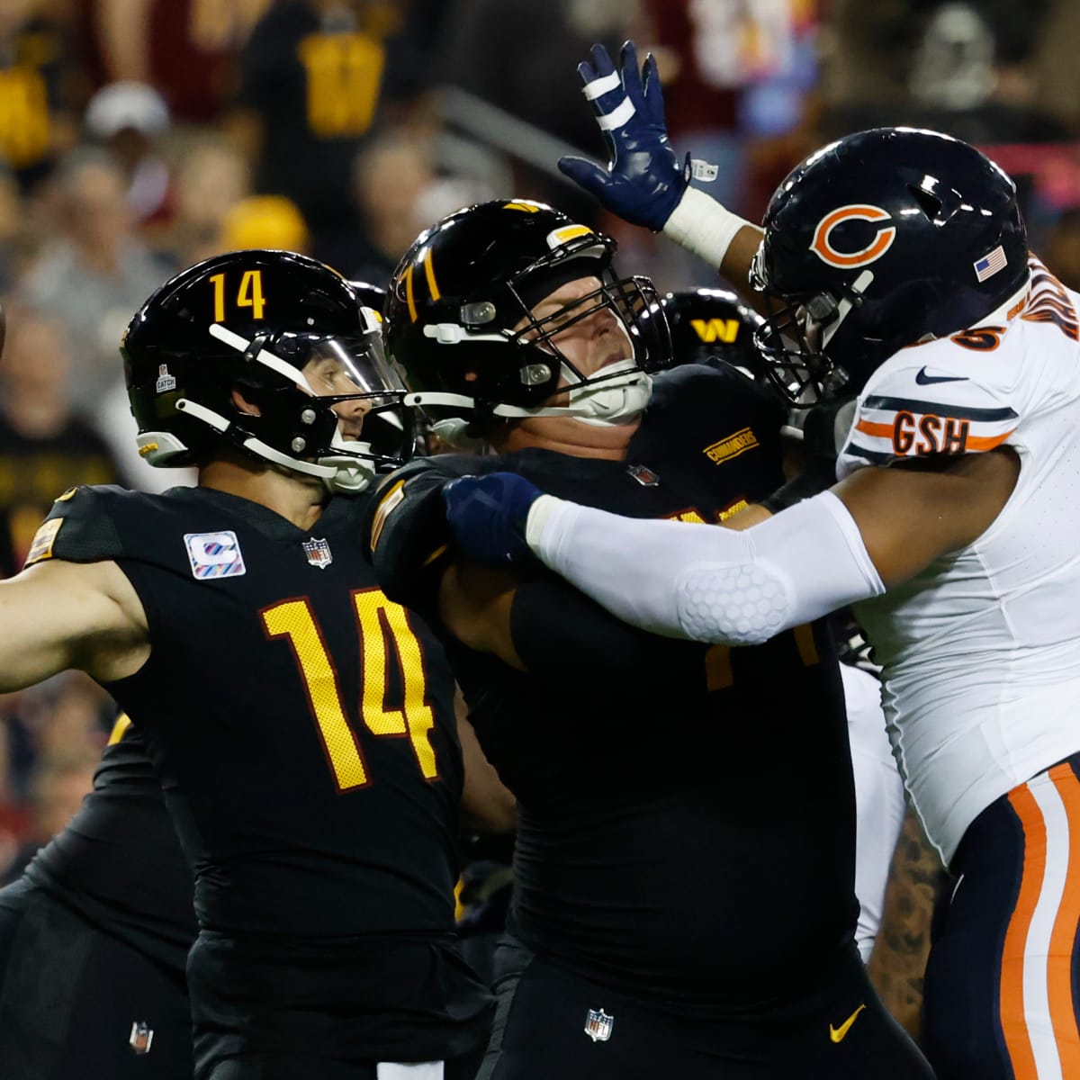 Thursday Night Football: Commanders at Bears - Sports Illustrated