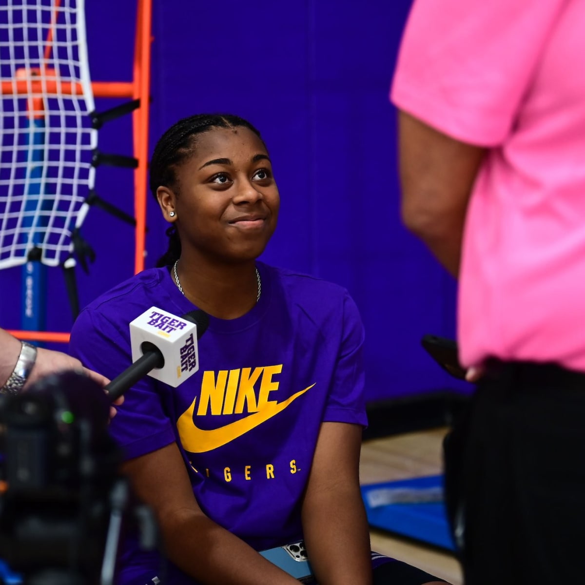 Mikaylah Williams tops Class of 2023 basketball recruiting rankings - Just  Women's Sports