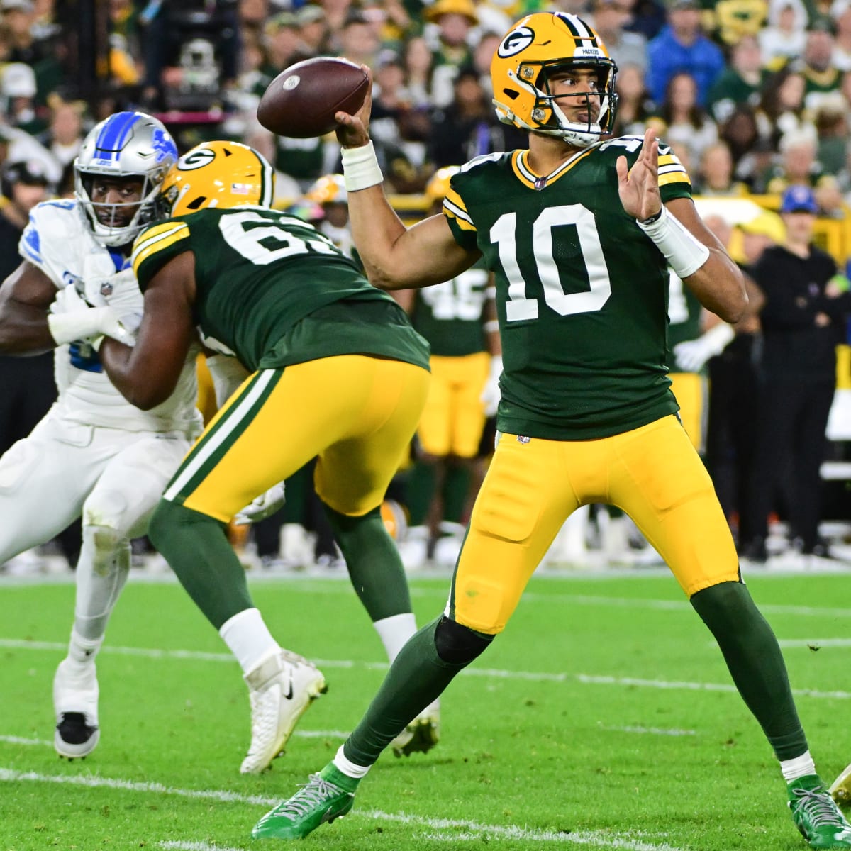 Best Monday Night Football Bets: MNF Picks For Packers vs Raiders