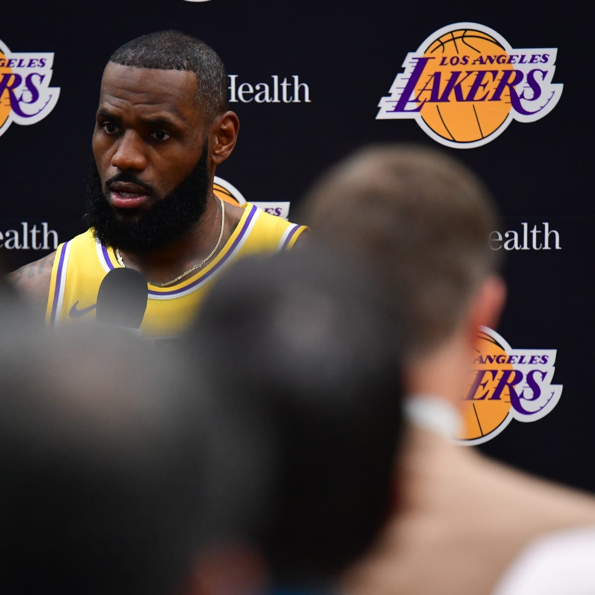 LeBron James Won't Play in Lakers' Preseason Opener vs. Warriors