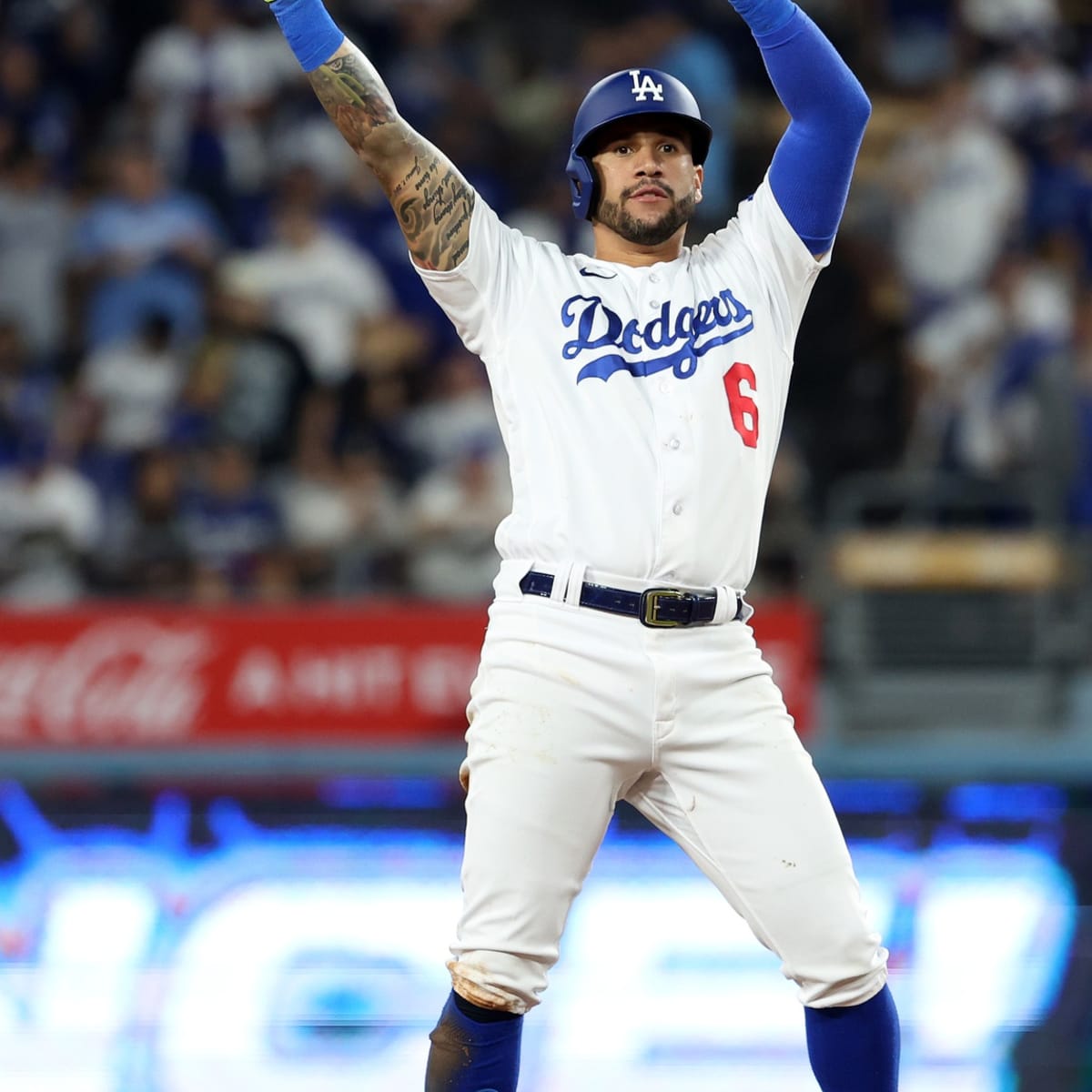David Peralta back with Dodgers after 'time of my life' at World