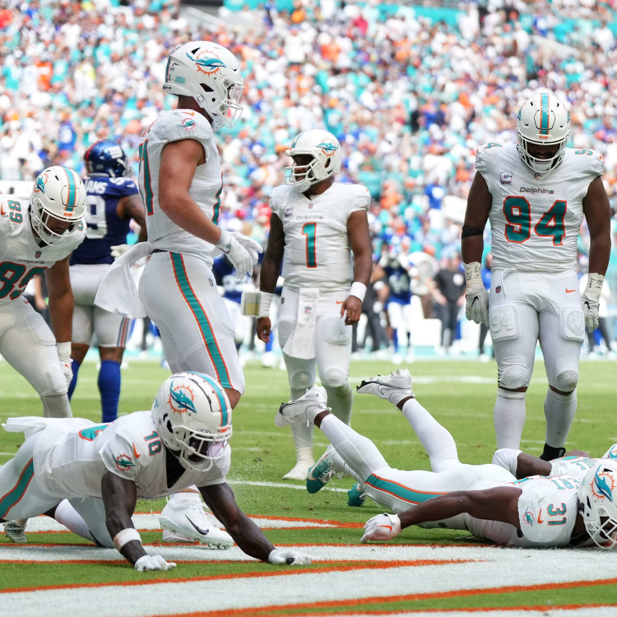 Dolphins remain in Top 5 in Touchdown Wire's Week 5 power rankings