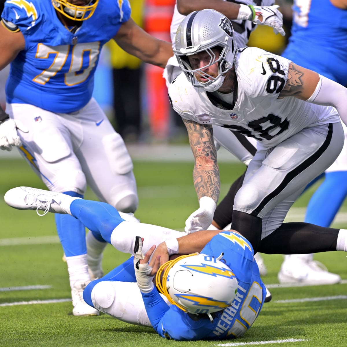 Chargers' Mack makes up for injured Herbert nearly blowing huge lead to  Raiders