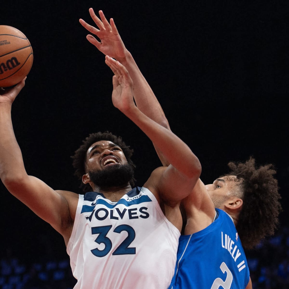 New York Knicks 'Monitoring' Karl-Anthony Towns Trade; Should Luka Doncic's  Dallas Mavs? - Sports Illustrated Dallas Mavericks News, Analysis and More