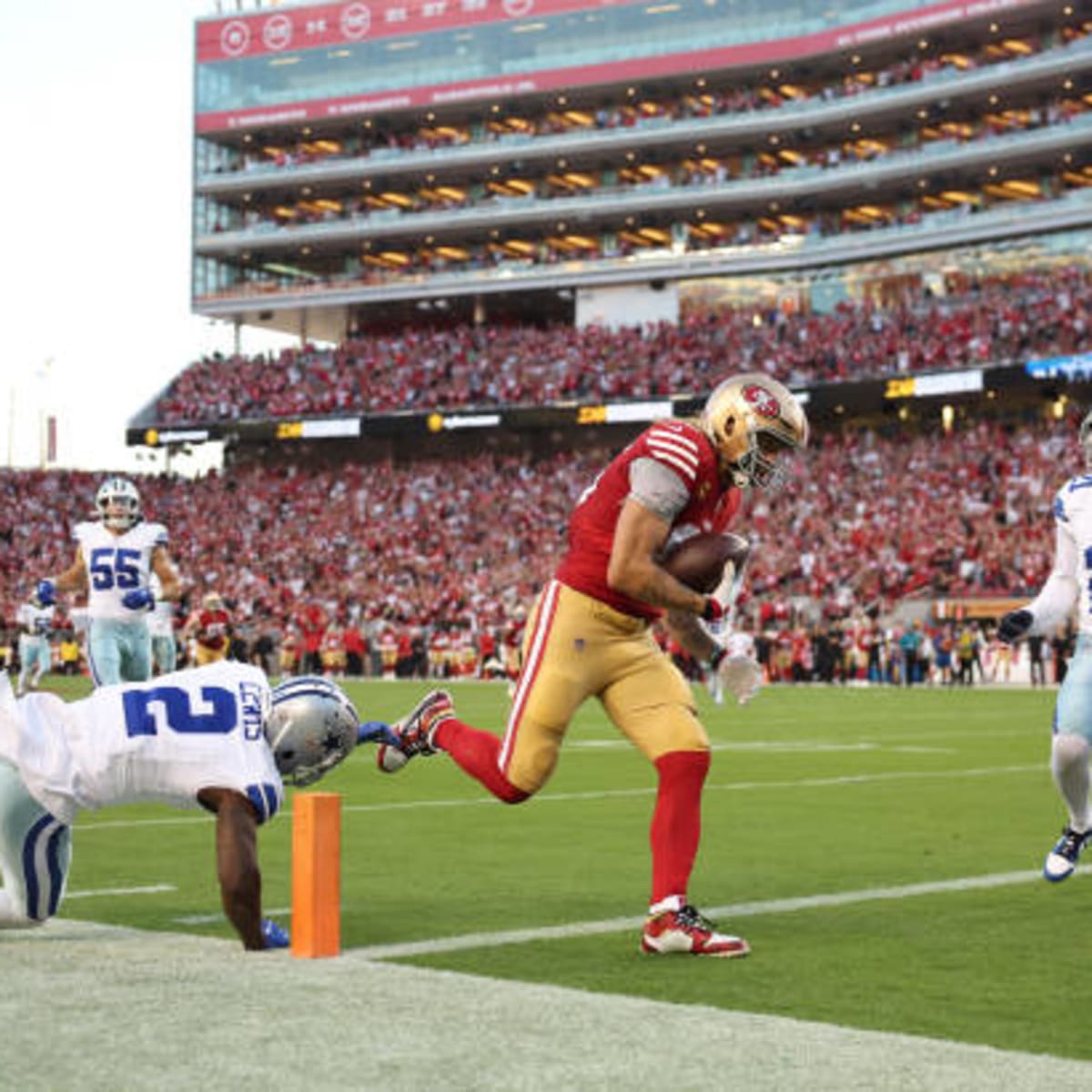 Fans flying to Dallas for 49ers-Cowboys playoff game