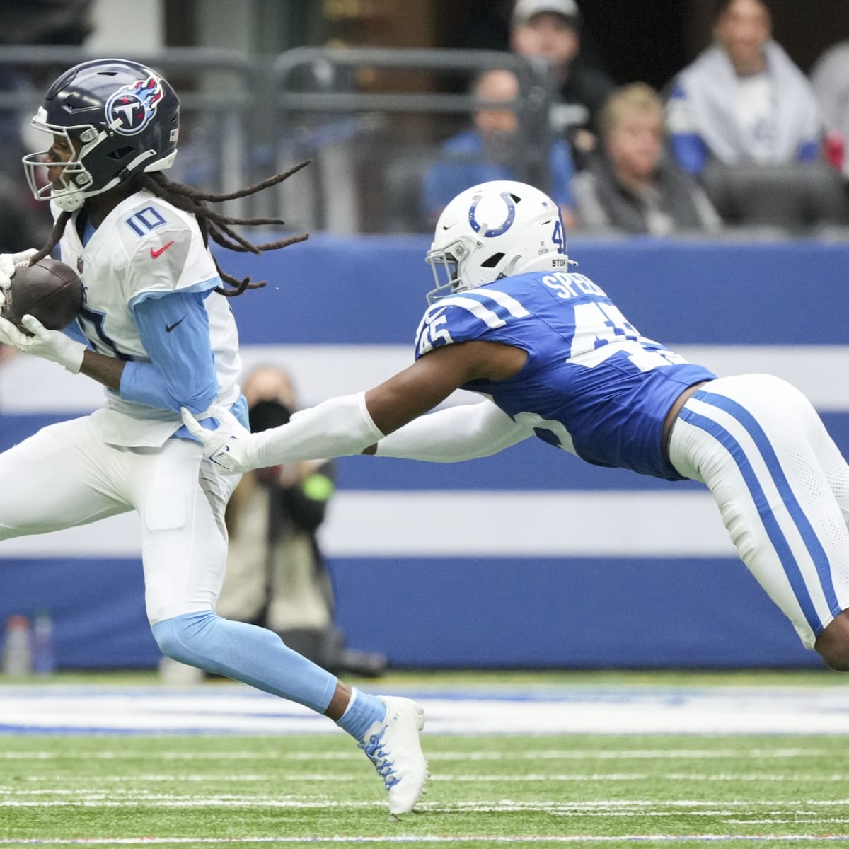 Indianapolis Colts vs. Tennessee Titans: Stats, takeaways, photos