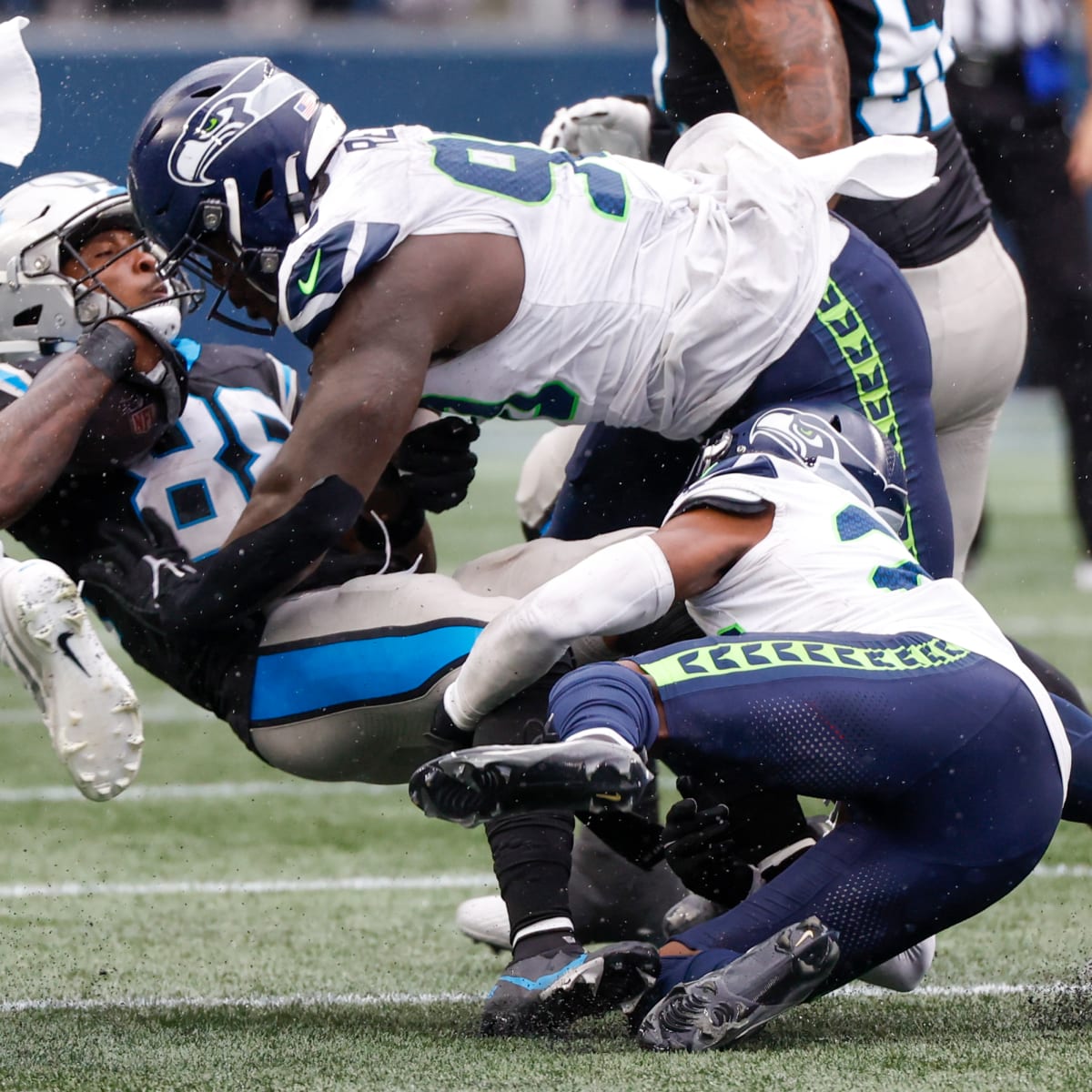 The Big Plays: Seattle Seahawks' lose to Rams 30-13 in Week 1 - Seattle  Sports