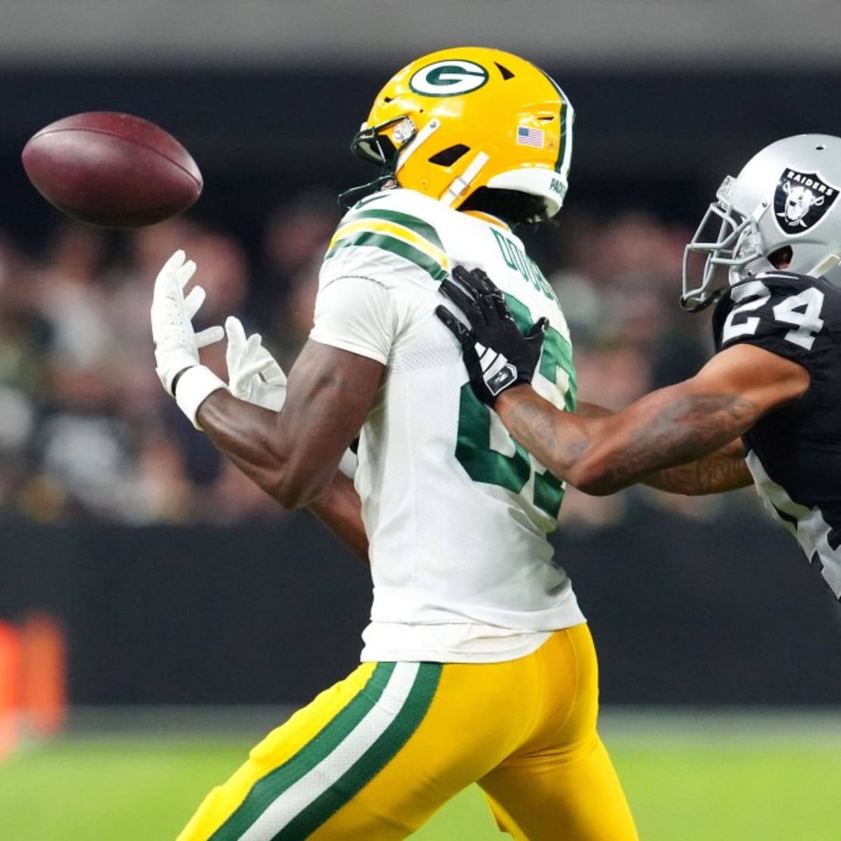 Las Vegas Raiders' disruptive defense secures narrow victory over Green Bay  Packers to end three-game losing streak