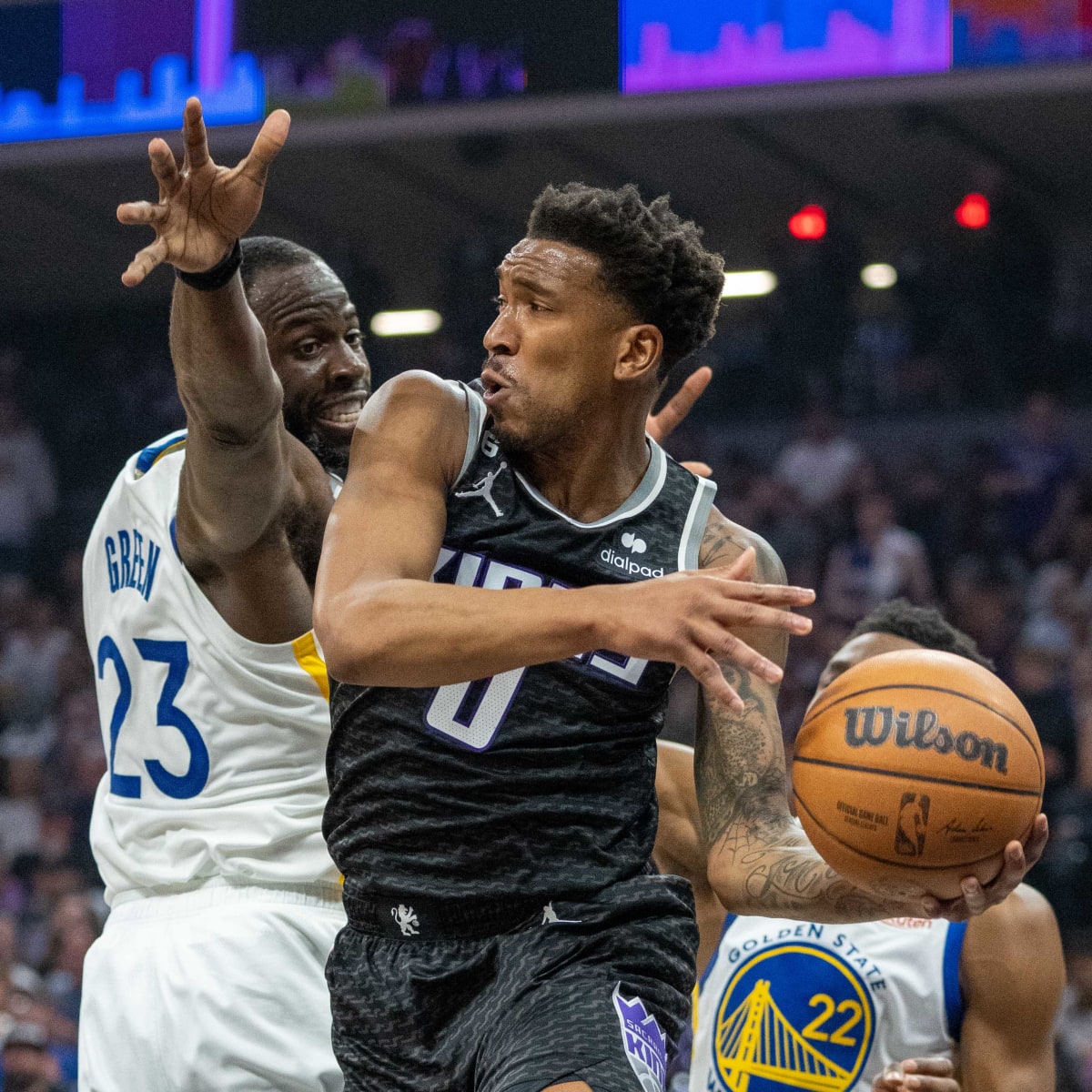 Kings poised to seize division and conference leads