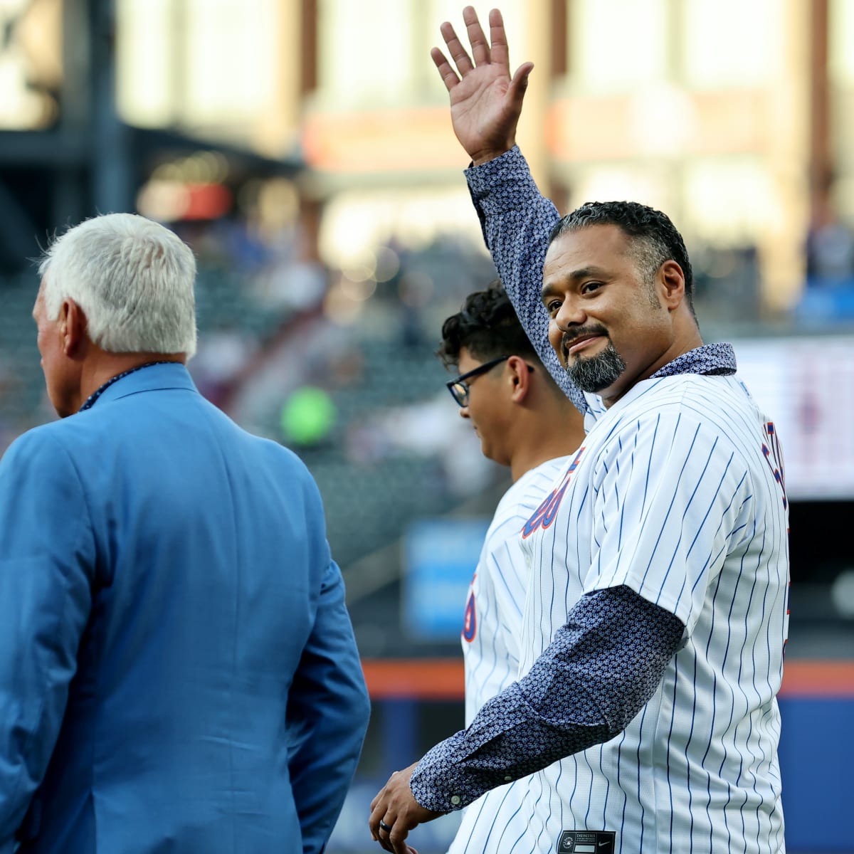 twins legends @thejohansantana and Joe Mauer linking up on the