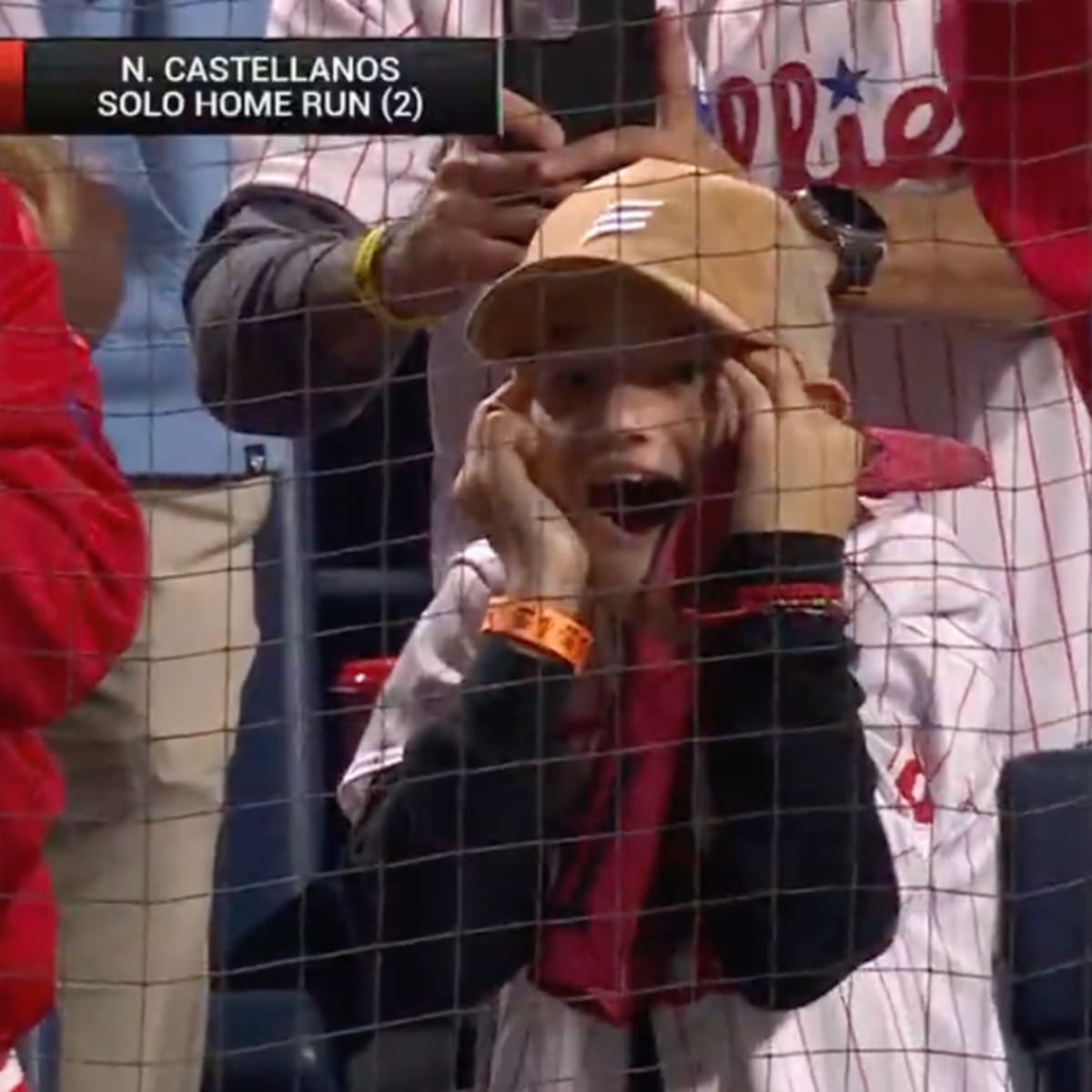 Liam Castellanos steals hearts after dad's home run against the Braves