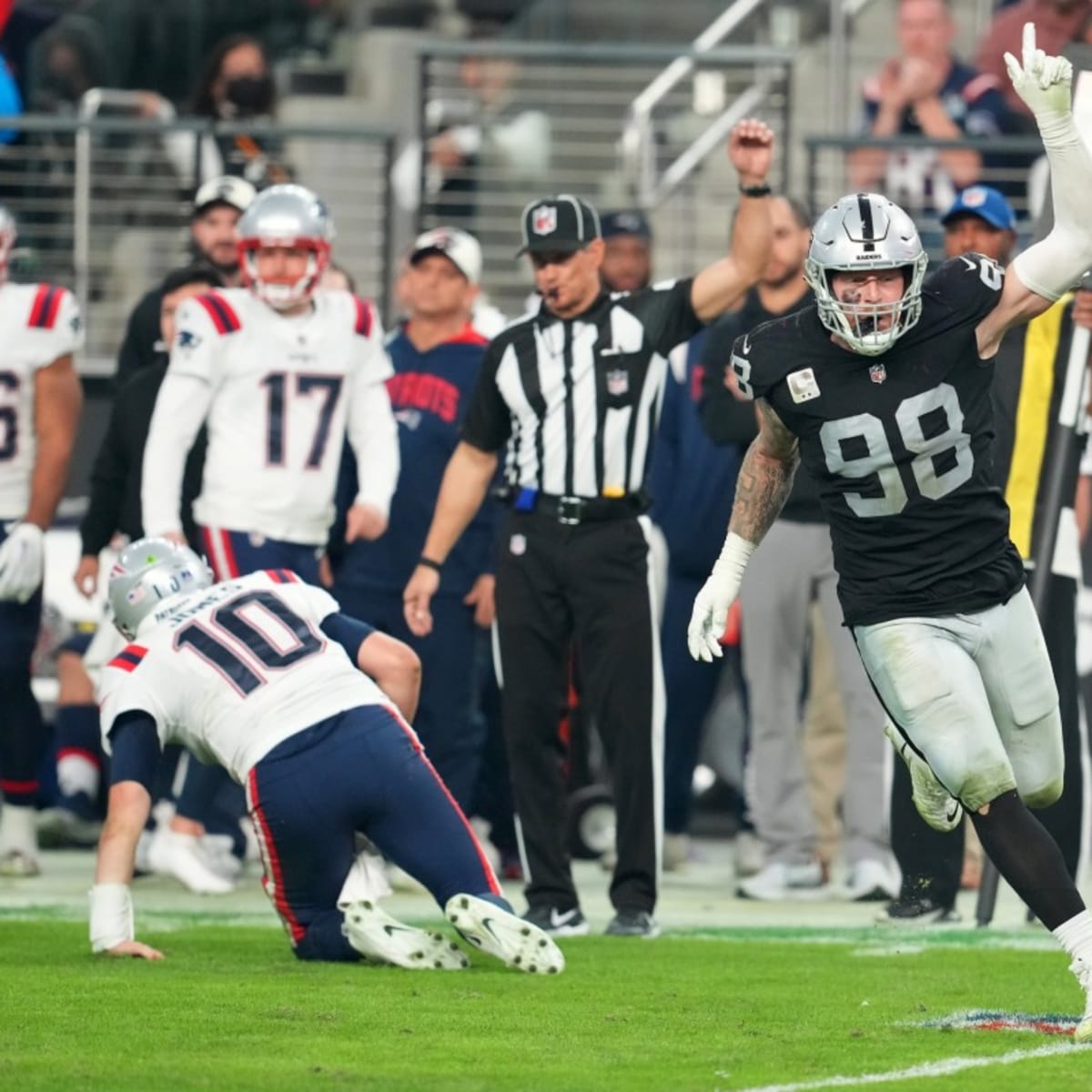 How to Watch/Listen: Patriots at Raiders