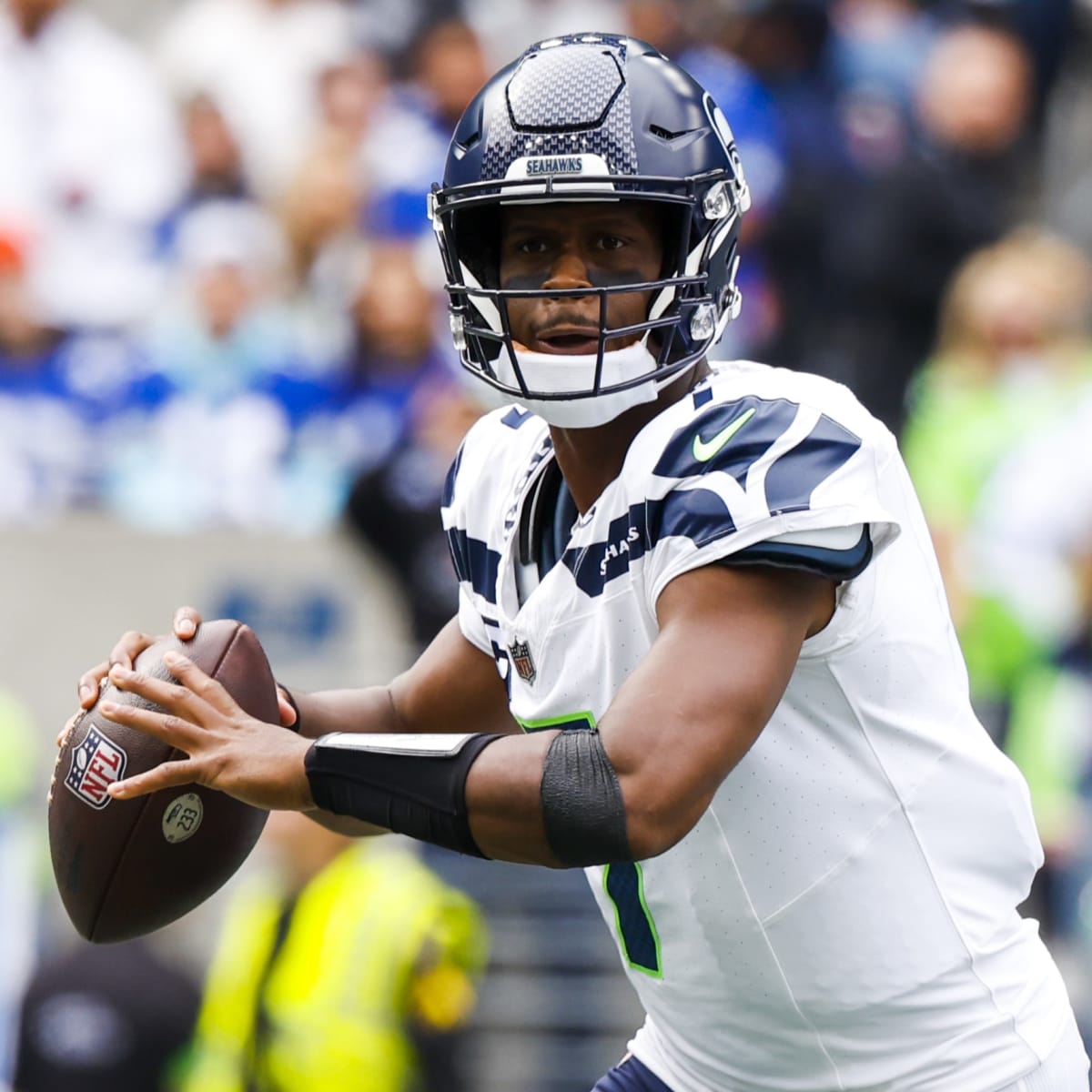 Seahawks QB Geno Smith: 'I have been too aggressive as of late'