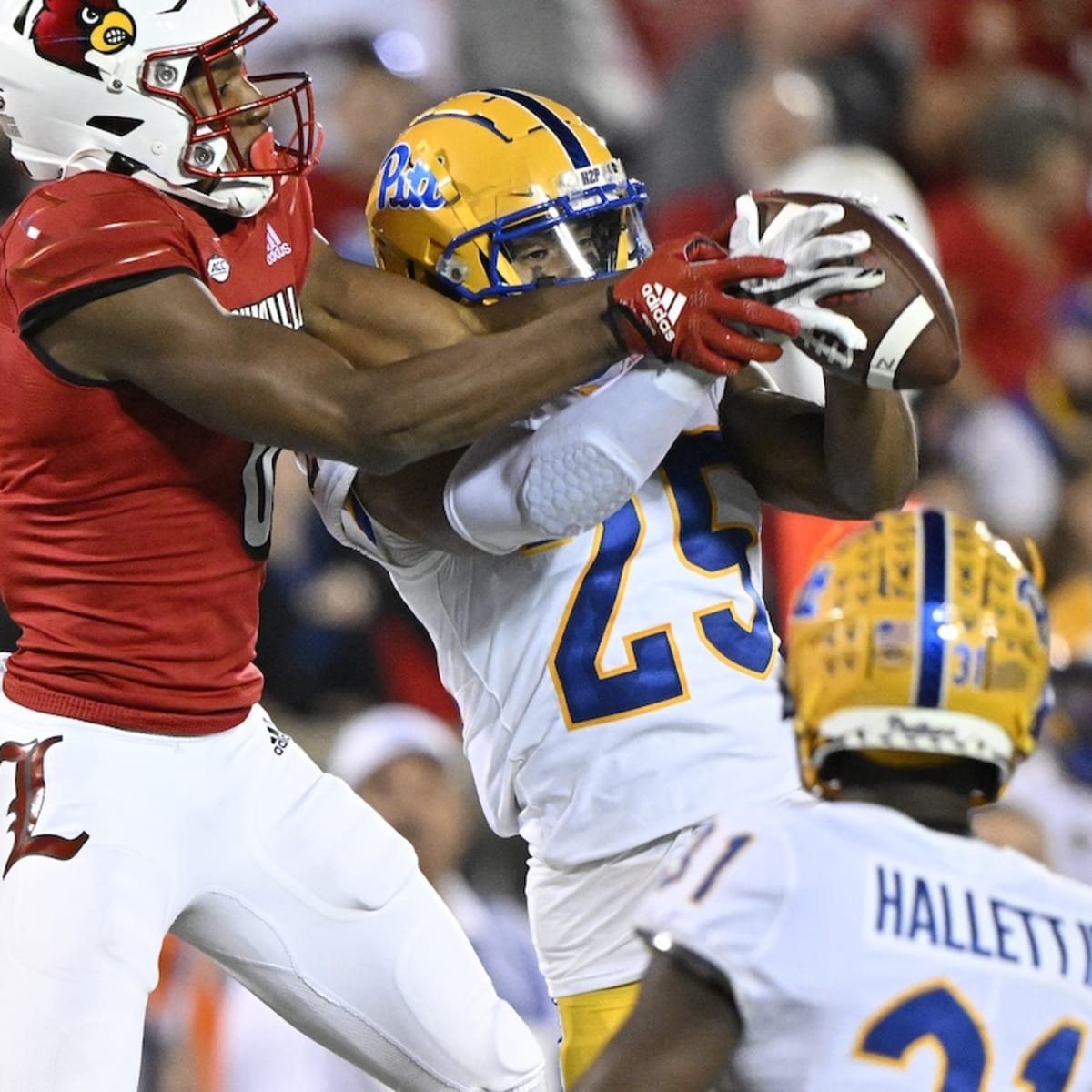 Pitt-Louisville preview: Panthers must avoid a trap game against Cardinals