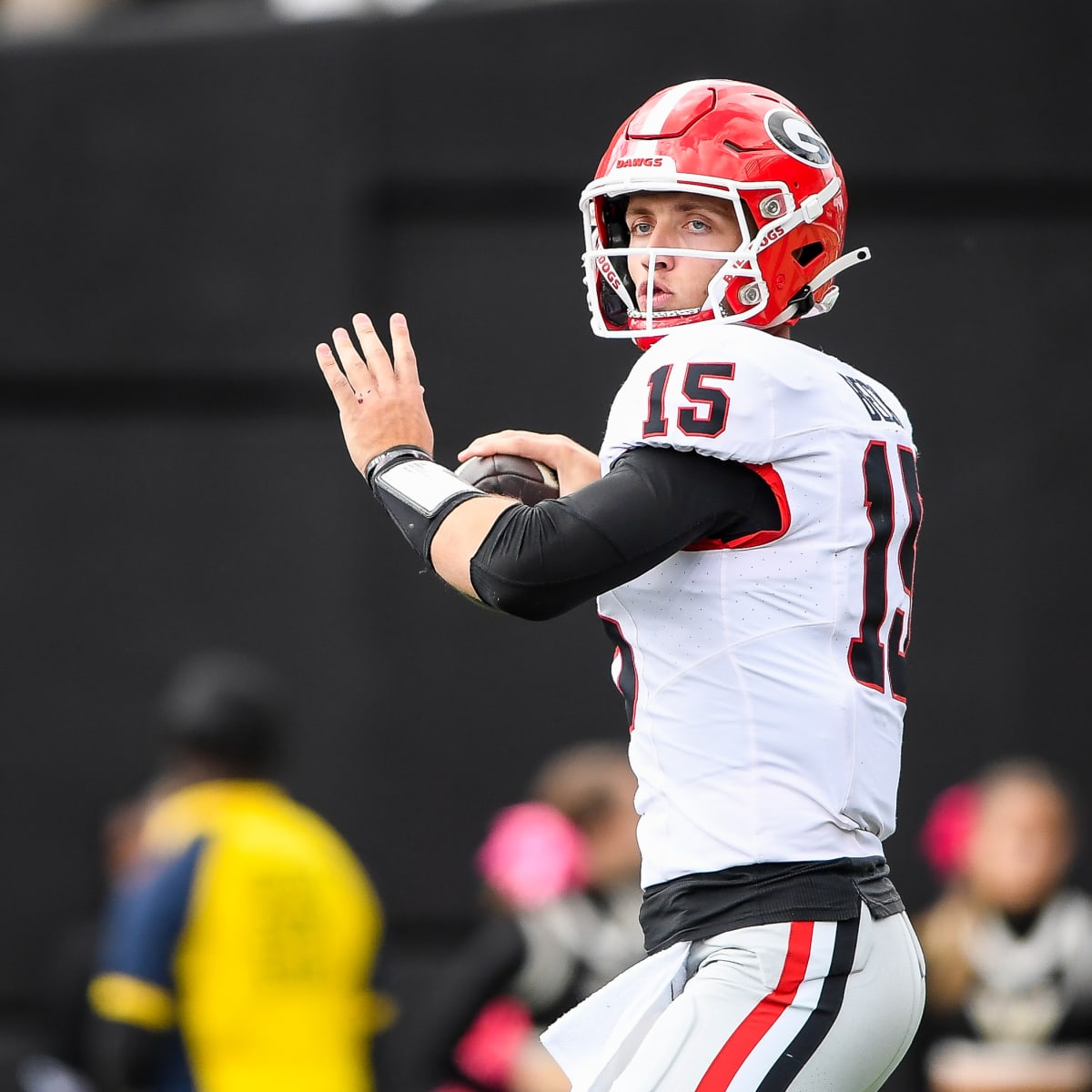 Georgia vs. Vanderbilt: Dawgs remain undefeated 37 – 20