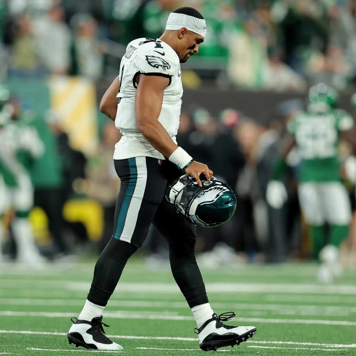 Philadelphia Eagles' bid for undefeated season torpedoed by