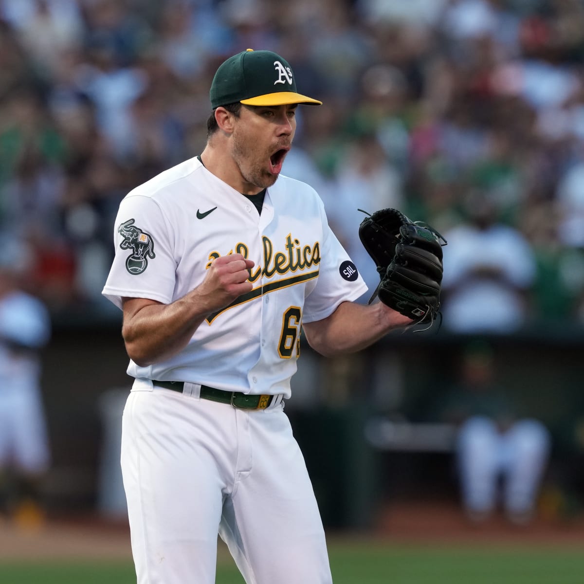 Mets signing 'filthy' reliever Trevor May to two-year deal