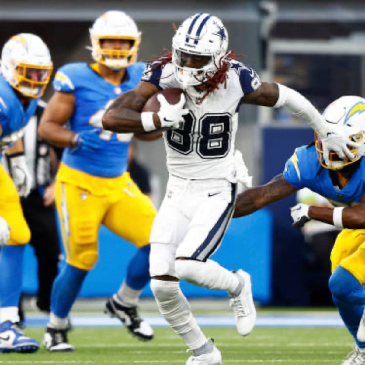 Dallas Cowboys Clutch Defense Beats Los Angeles Chargers 20-17: Live Game  Log - FanNation Dallas Cowboys News, Analysis and More