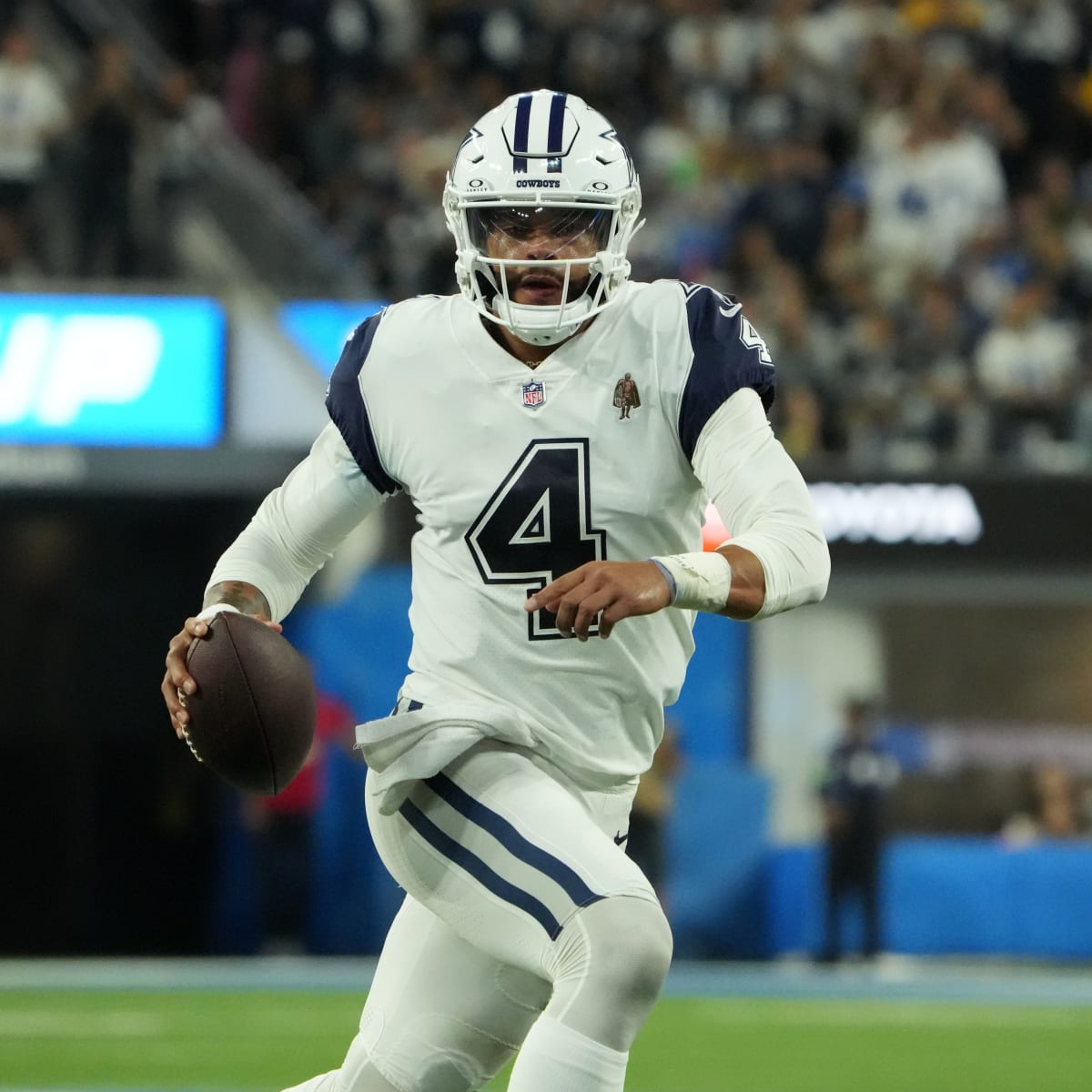 Dak Prescott: Stats, Injury News & Fantasy Projections