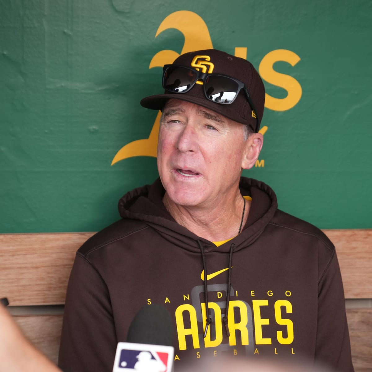 Padres manager Bob Melvin catches a little luck in West swap - The