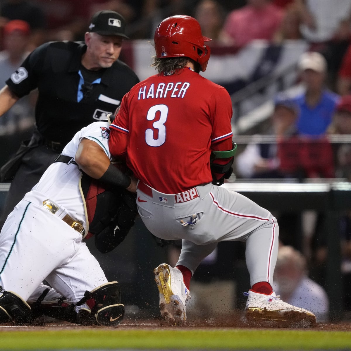 Phillies' Bryce Harper Collides With D-Backs' Gabriel Moreno on