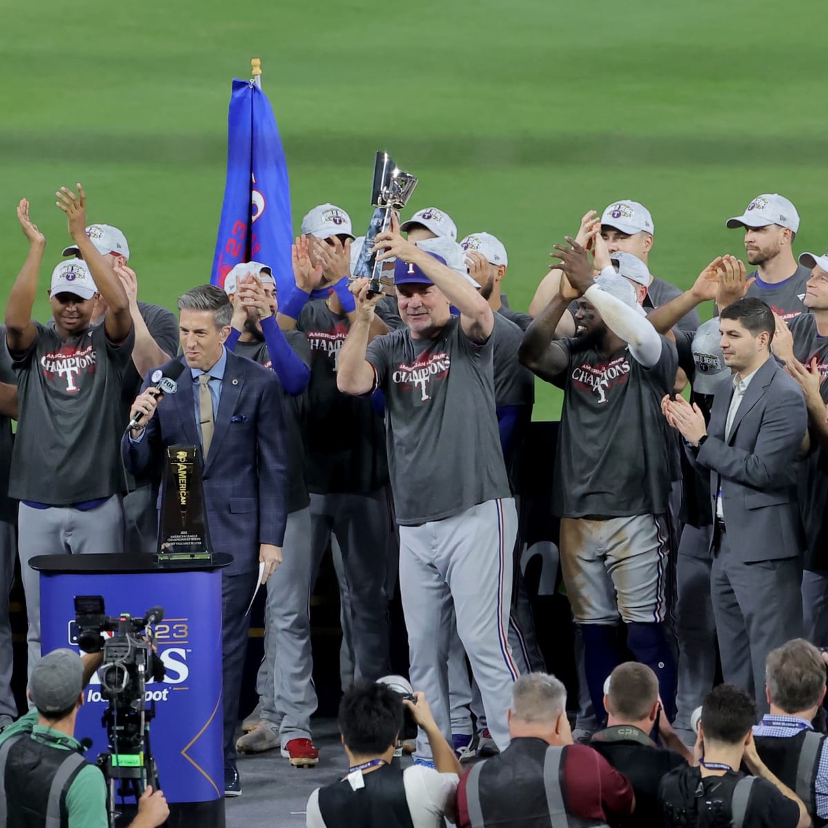 Bruce Bochy is the Padres' top pick for their next manager