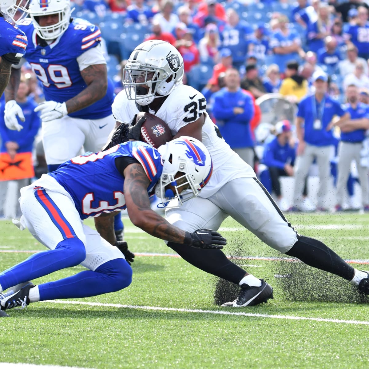 Raiders Look to Extend All-Time Series Against Lions