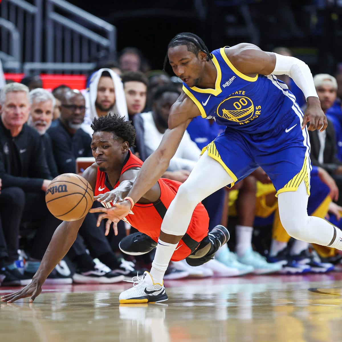 Rockets Fall To Warriors 106-95 Progressive Losing - The Dream Shake