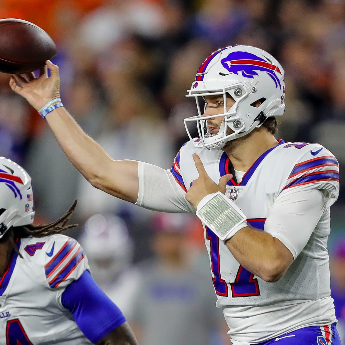 Buffalo Bills' 12th man gifts win to Denver Broncos in Week 10 - Buffalo  Rumblings