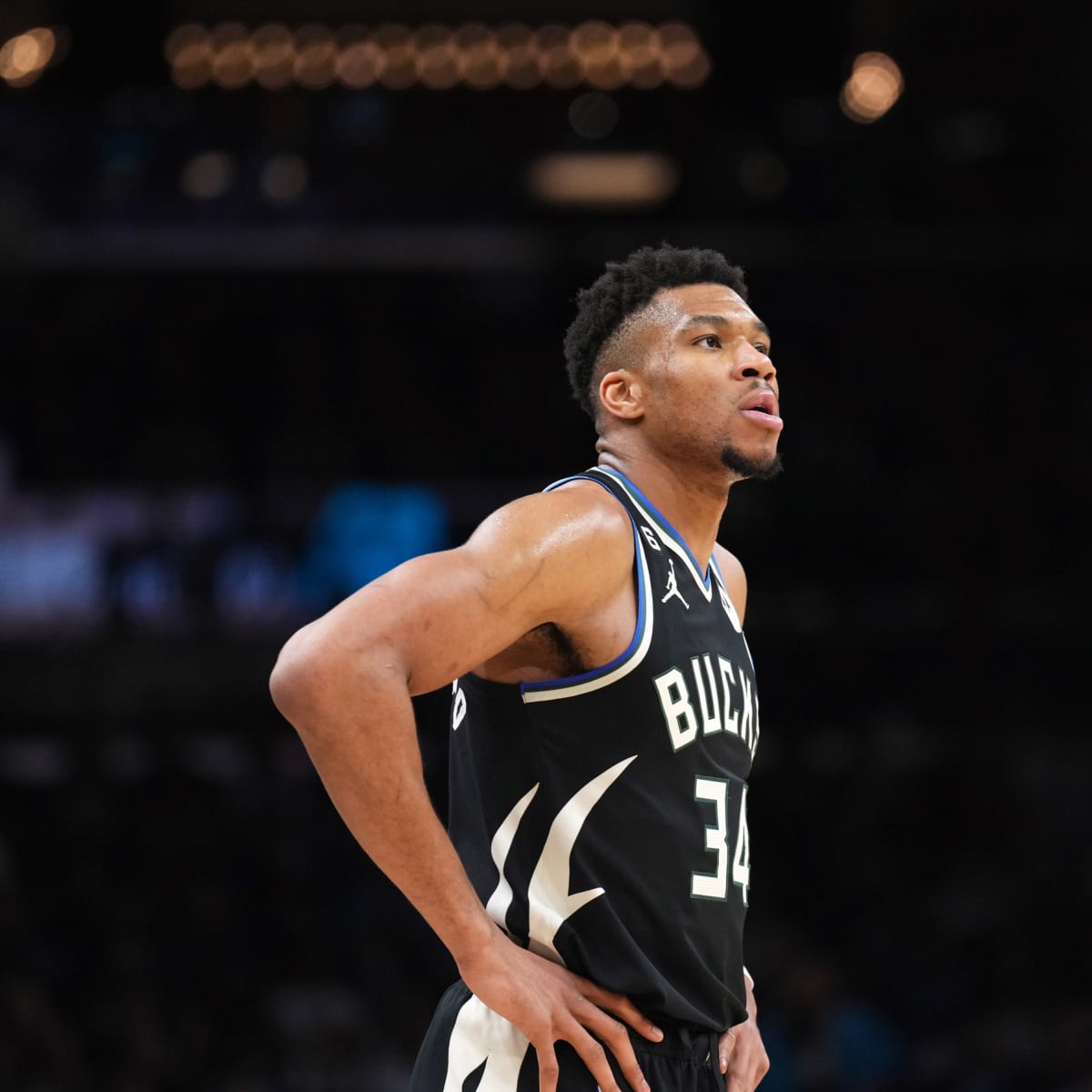 Bucks star Giannis Antetokounmpo ejected for 2nd technical foul against  Pistons - The San Diego Union-Tribune