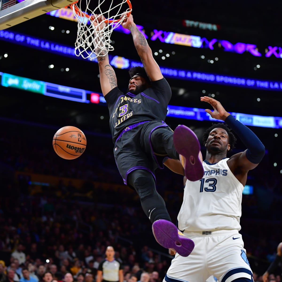 5 Technical Fouls Given Out as Tempers Flare in Lakers vs Grizzlies  In-Season Tournament Game - All Lakers | News, Rumors, Videos, Schedule,  Roster, Salaries And More