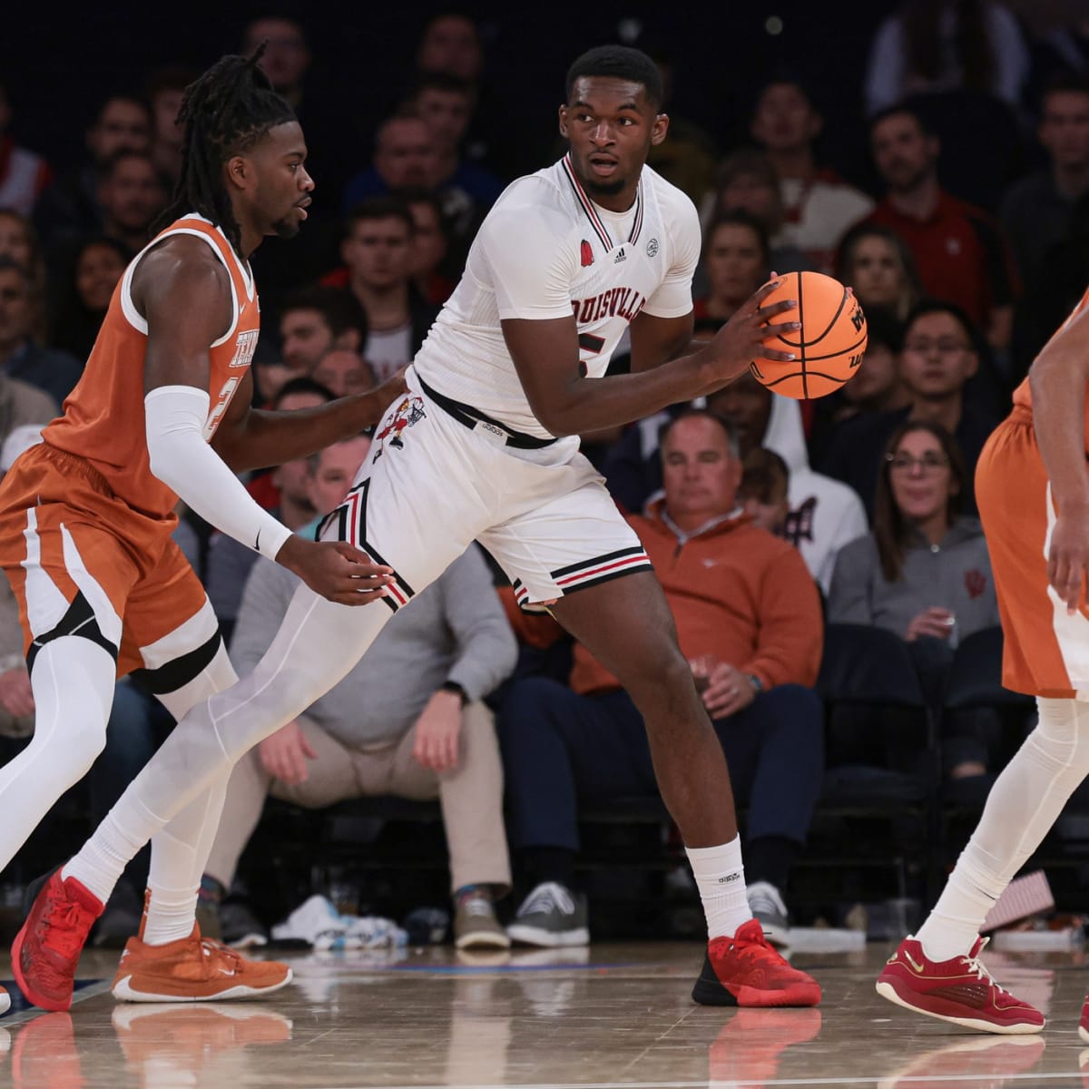 Preview: Louisville Cardinals Men's Basketball vs. Texas Longhorns - Sports  Illustrated Louisville Cardinals News, Analysis and More