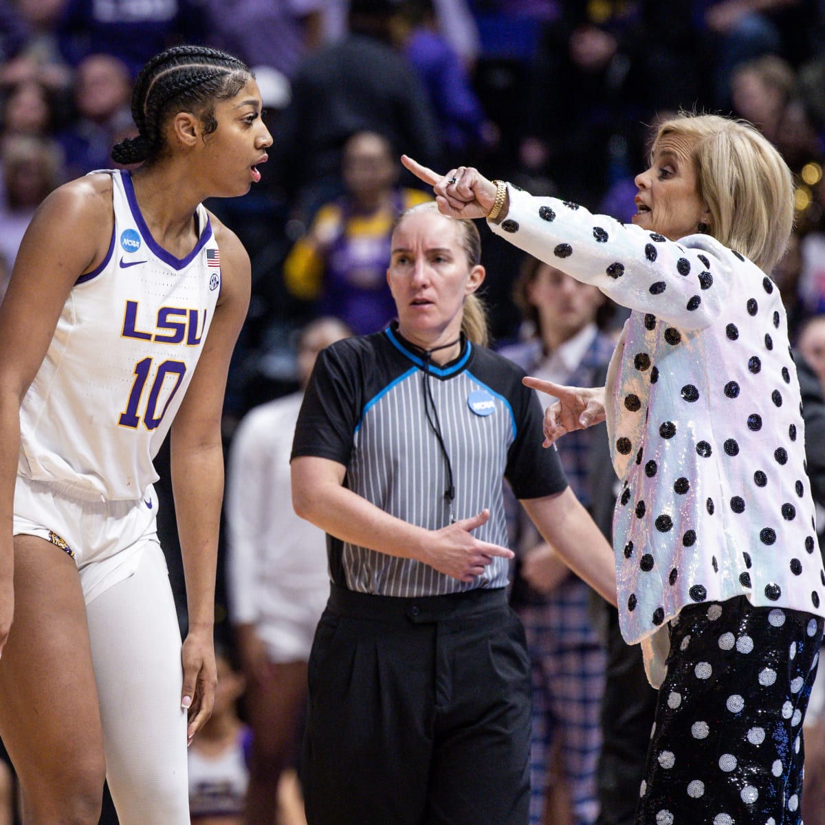 LSU women's basketball coach Kim Mulkey 'ejected' from Savannah